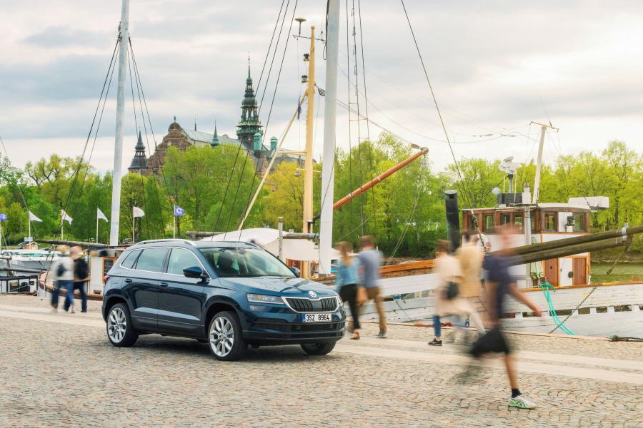  Skoda Karoq 2017 года  (WW) (фото 3 из 46)